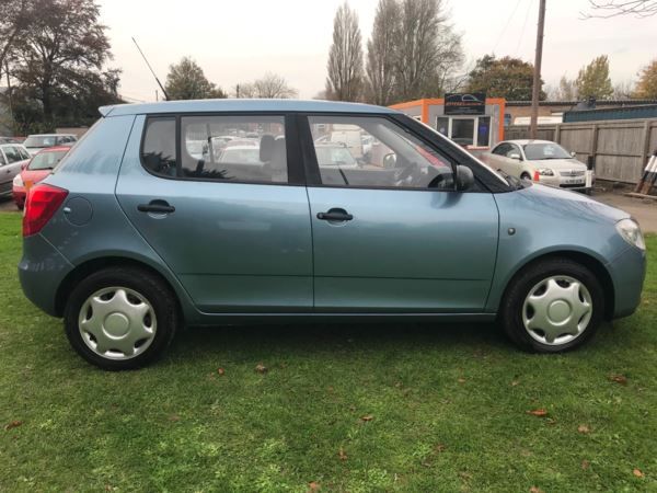 2009 Skoda Fabia 1.2 5dr image 4