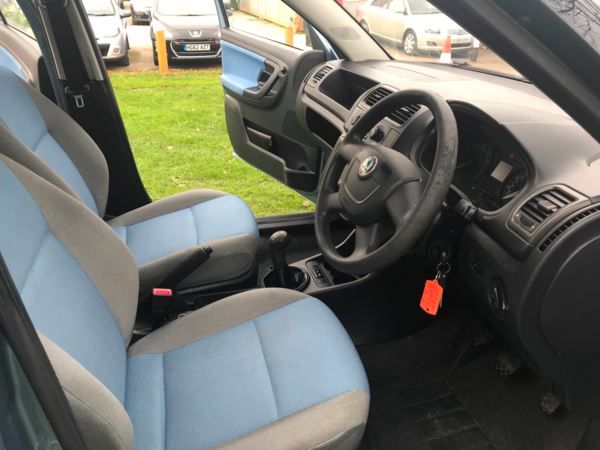 2009 Skoda Fabia 1.2 5dr image 10
