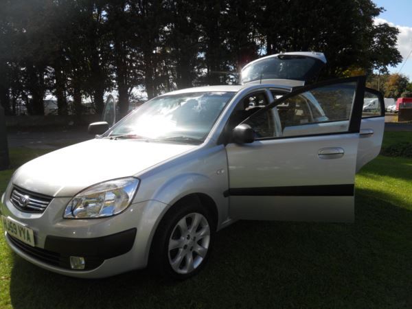 2009 Kia Rio 1.5 CRDI Sport 5dr image 2