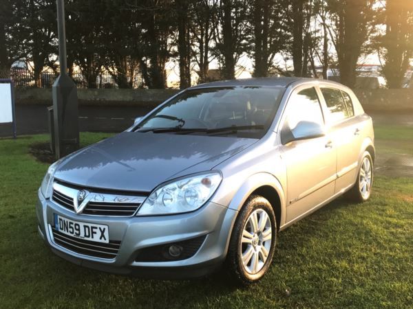 2009 Vauxhall Astra 1.8i 5dr image 1