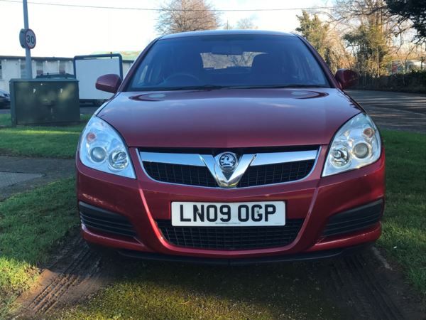 2009 Vauxhall Vectra 1.9 CDTi 5dr image 5