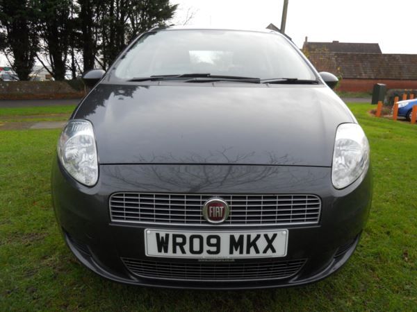 2009 Fiat Grande Punto 1.4 3dr image 3