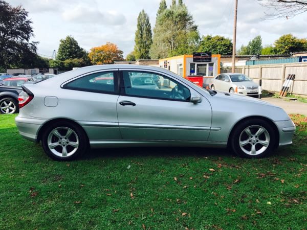 2006 Mercedes-Benz C180K SE 3dr image 3