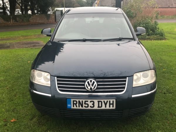 2003 Volkswagen Passat 1.9 TDI 4dr image 4