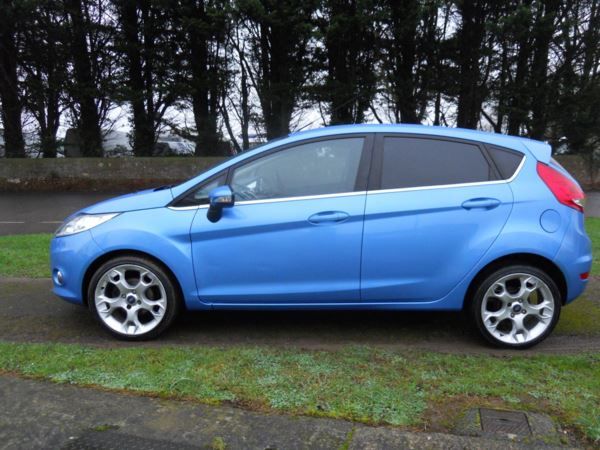 2010 Ford Fiesta 1.6 5dr image 5