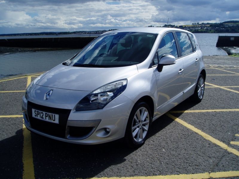 2012 Renault Scenic 1.6 16V 5dr image 2