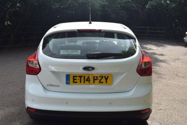 2014 Ford Focus 1.6 Zetec 5dr image 4