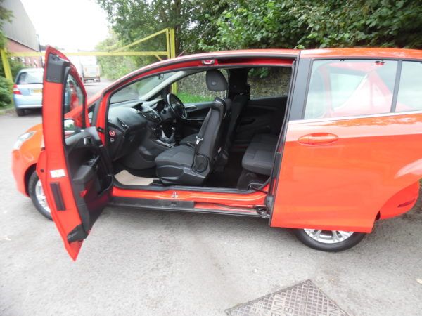 2013 Ford B-Max 1.4 Zetec 5dr image 4