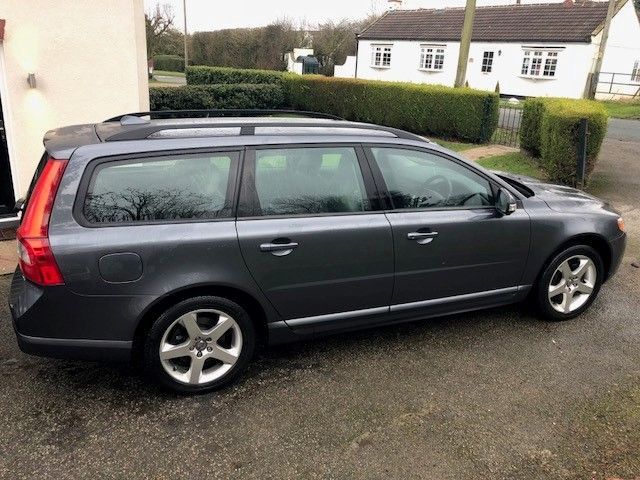 2007 Volvo V70 2.4 D5 SE 5dr image 3