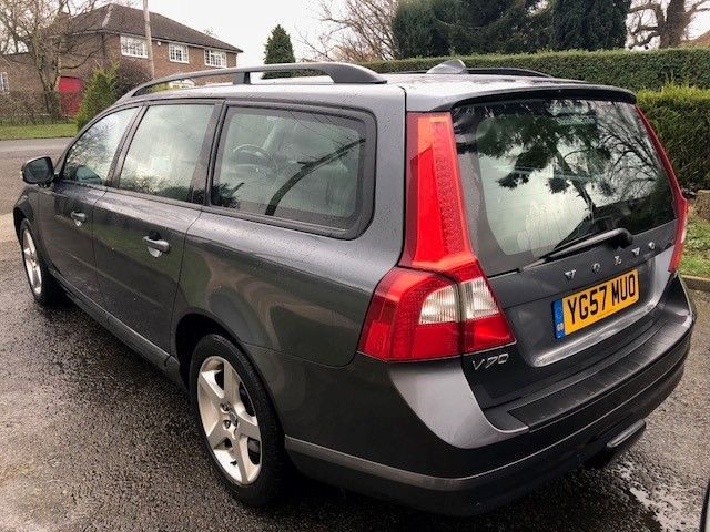 2007 Volvo V70 2.4 D5 SE 5dr image 4