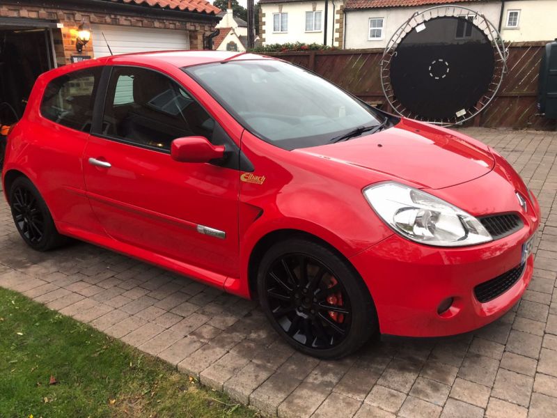 2007 Renault Clio 2.0 16V 3dr image 1