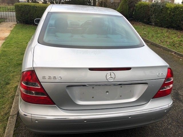 2006 Mercedes-Benz 3.0 E280 CDI 4dr image 4