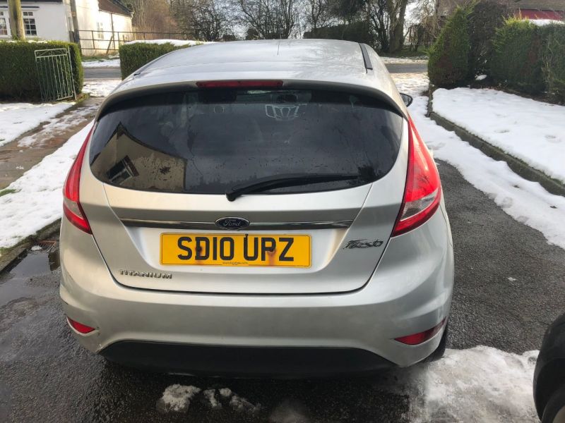 2010 Ford Fiesta 1.4 5dr image 5