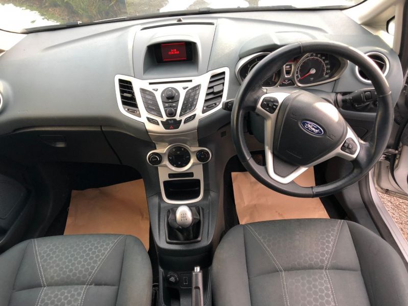 2010 Ford Fiesta 1.4 5dr image 7