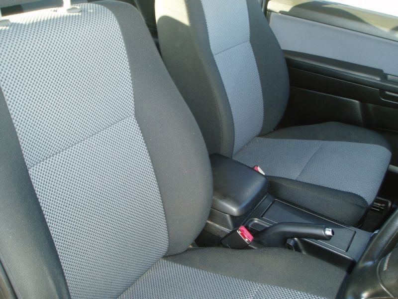 2005 Suzuki Grand Vitara 1.6 VVT Plus 3dr image 9