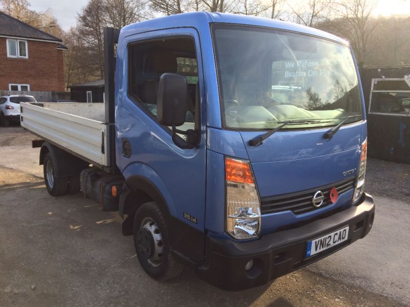 Nissan Cabstar 35.14 SHR C-C image 2