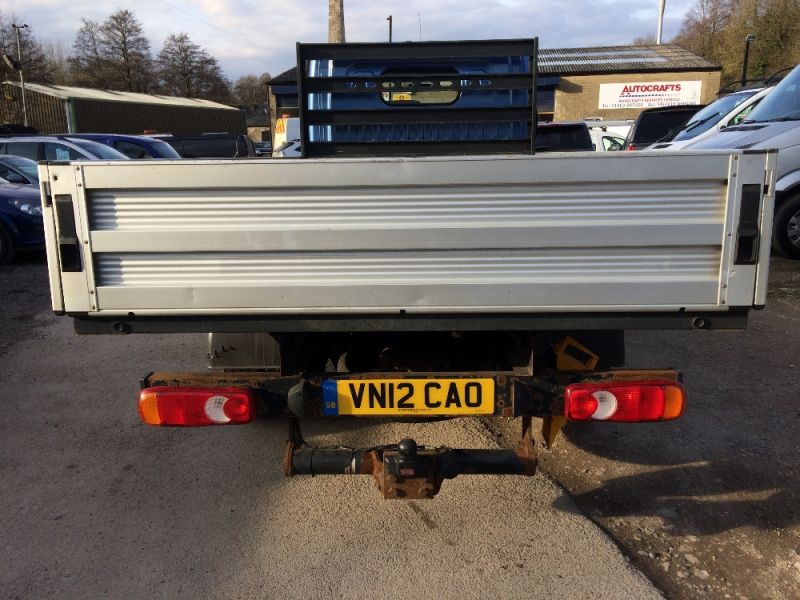 Nissan Cabstar 35.14 SHR C-C image 5