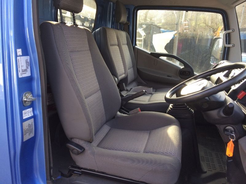 Nissan Cabstar 35.14 SHR C-C image 8