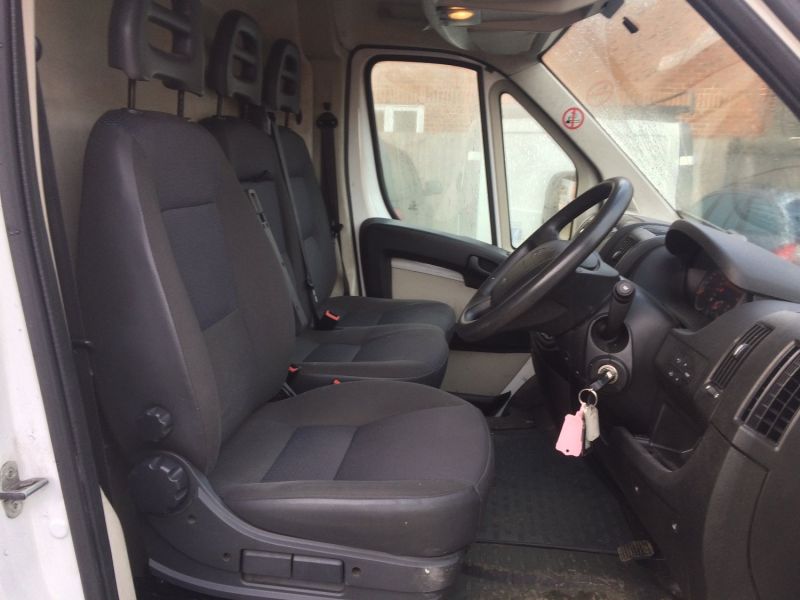 2012 Citroen Relay 35 L3H2 HDI image 6