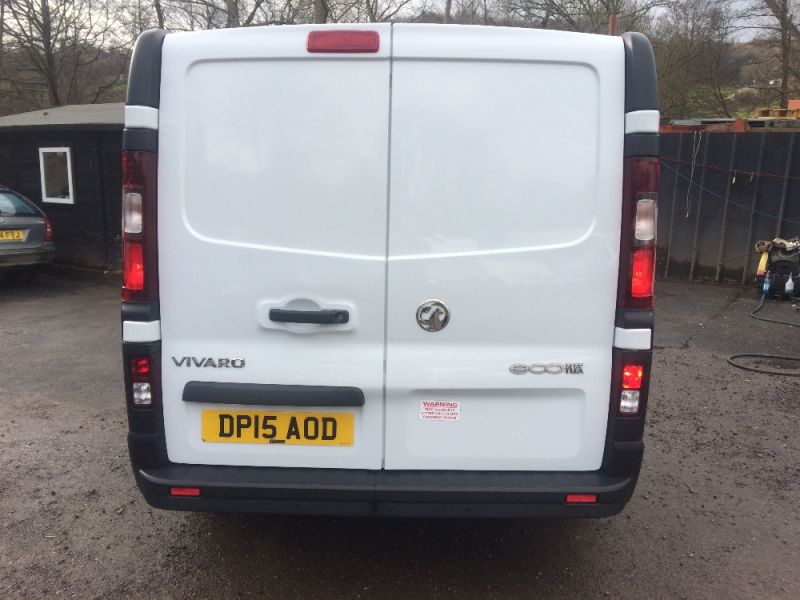 2015 Vauxhall Vivaro 2700 L1H1 CDTI image 4