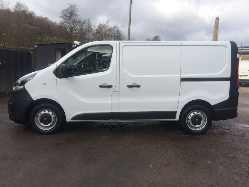2015 Vauxhall Vivaro 2700 L1H1 CDTI image 5