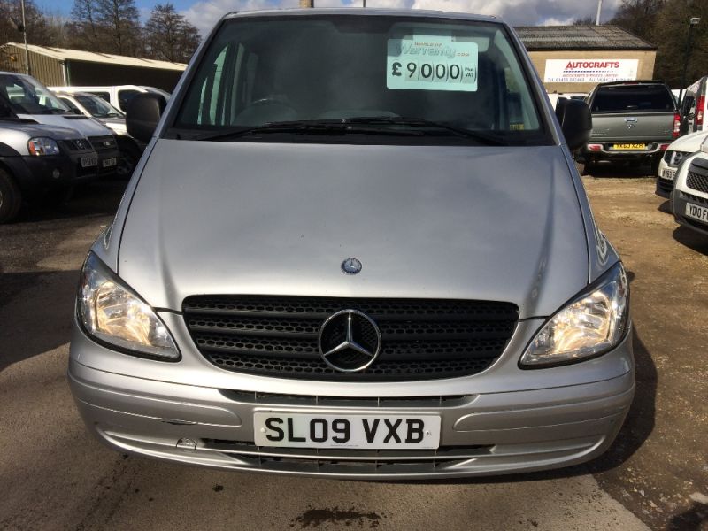 2009 Mercedes Vito 120 Cdi image 2
