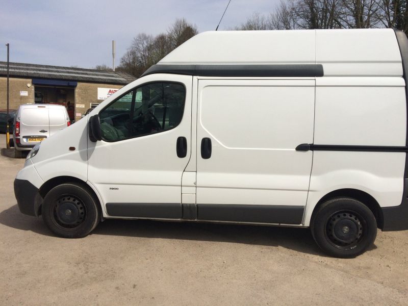 Vauxhall Vivaro 2900 CDTI image 4