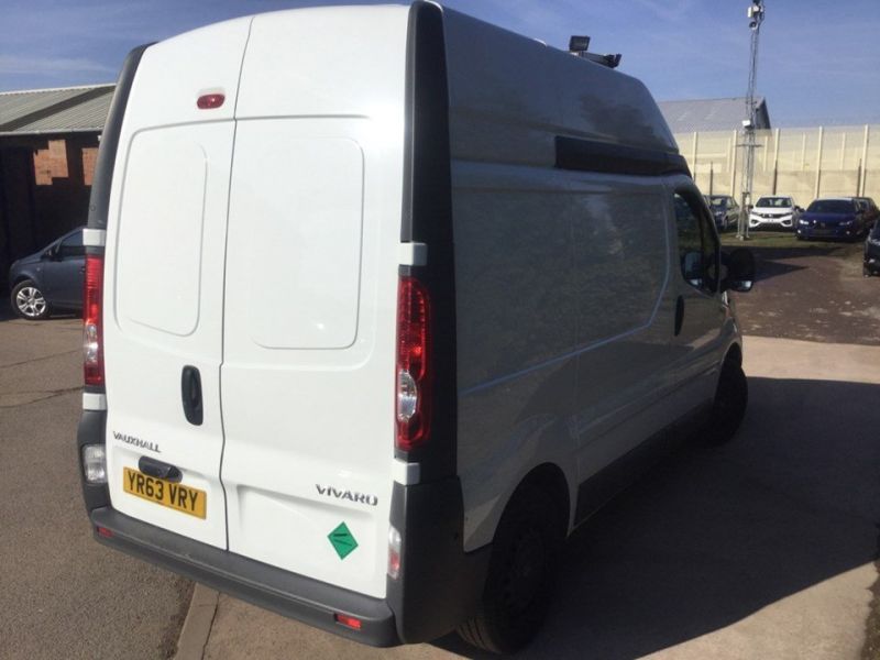 Vauxhall Vivaro 2900 CDTI image 5