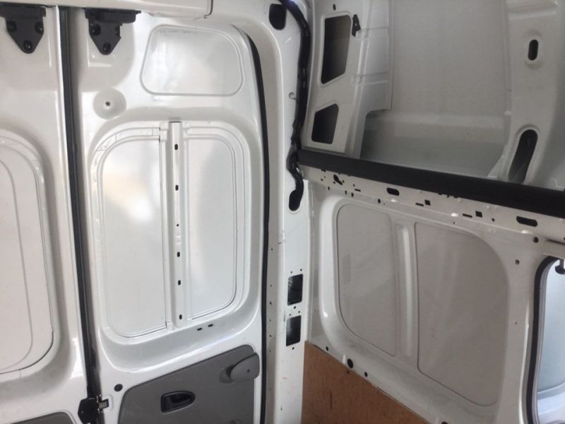 Vauxhall Vivaro 2900 CDTI image 9