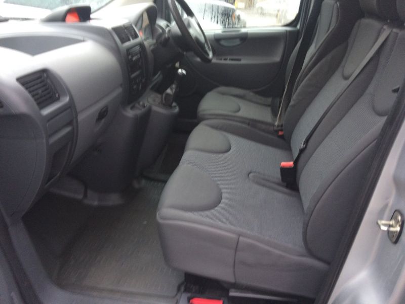 2012 Citroen Dispatch 1000 L1H1 image 11