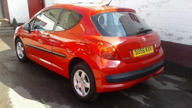 2007 Peugeot 207 1.4 Sport 3d image 2