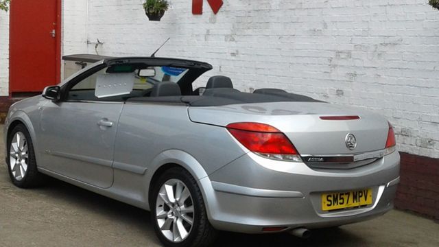 2007 Vauxhall Astra 1.8 3d image 4