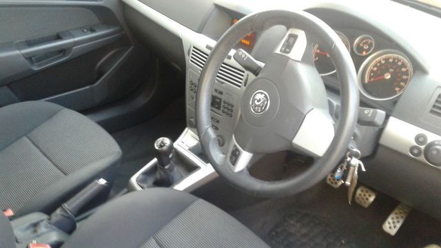 2008 Vauxhall Astra 1.6 SXI 5d image 4