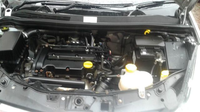 2009 Vauxhall Corsa 1.2 16V 3d image 6