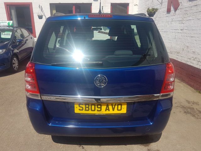 2009 Vauxhall Zafira 1.6 5d image 5