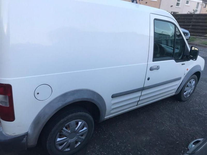 2004 Ford Transit Connect image 3
