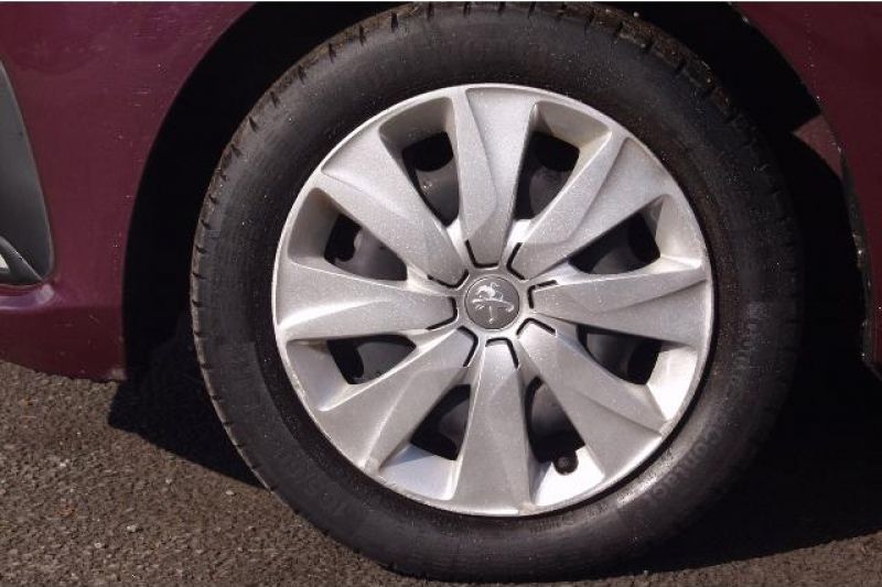 2015 Peugeot 108 1.0 image 7