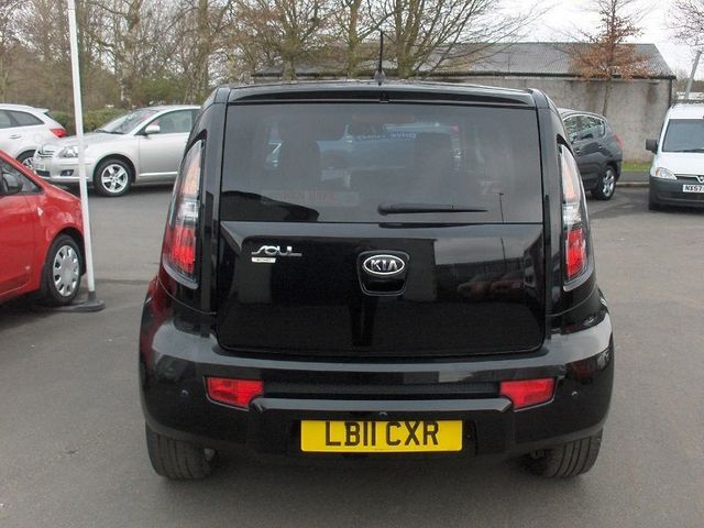 2011 Kia Soul 1.6 ECHO 5d image 4
