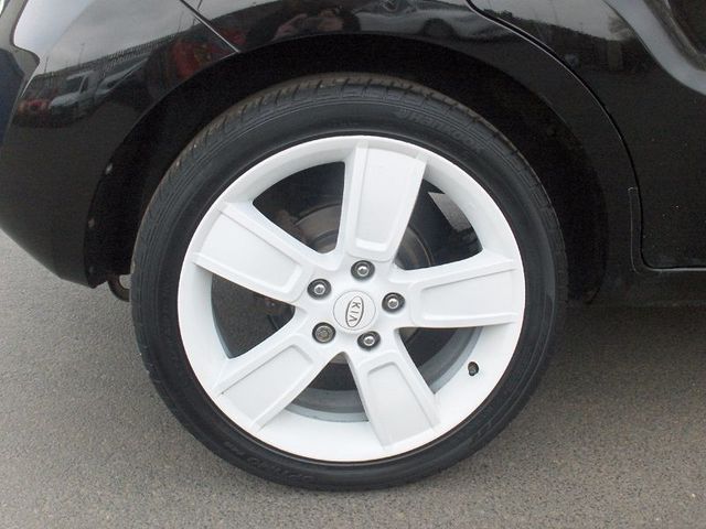 2011 Kia Soul 1.6 ECHO 5d image 7