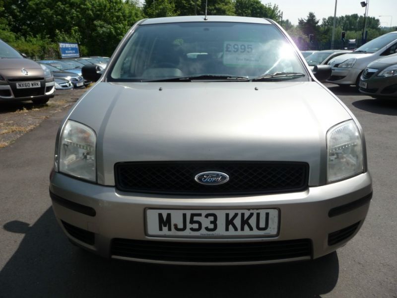 2004 Ford Fusion 1.4 2 5dr image 2