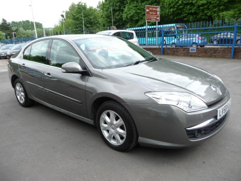 2008 Renault Laguna 2.0dCi 5d image 1