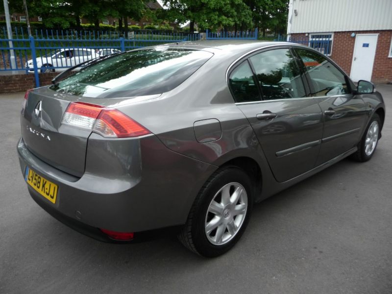 2008 Renault Laguna 2.0dCi 5d image 6