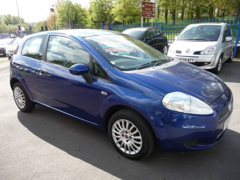 2009 Fiat Punto 1.4 8v 3dr image 1