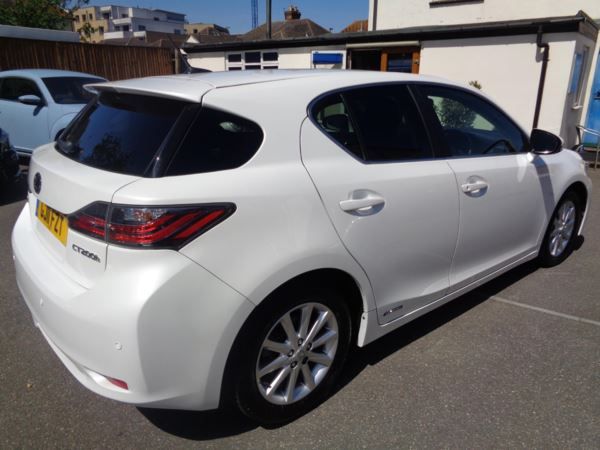 2011 Lexus CT 200h 1.8 SE-I 5dr image 3