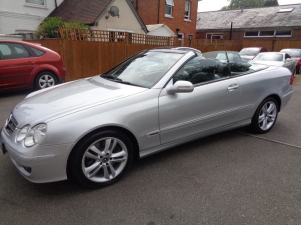 2008 Mercedes-Benz CLK 350 2dr image 2