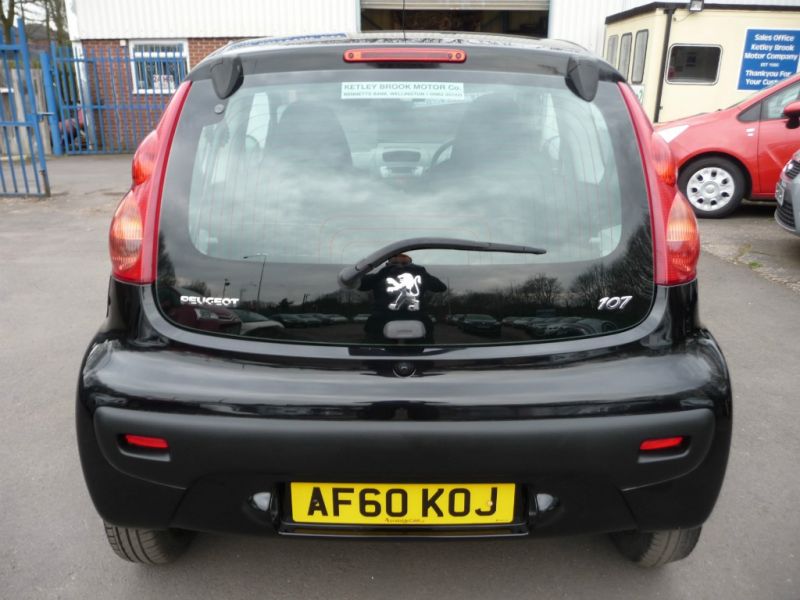 2010 Peugeot 107 1.0 12v 3d image 5