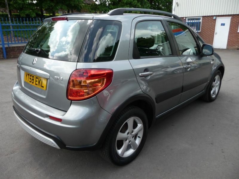 2008 Suzuki SX4 1.6 GLX 5d image 6