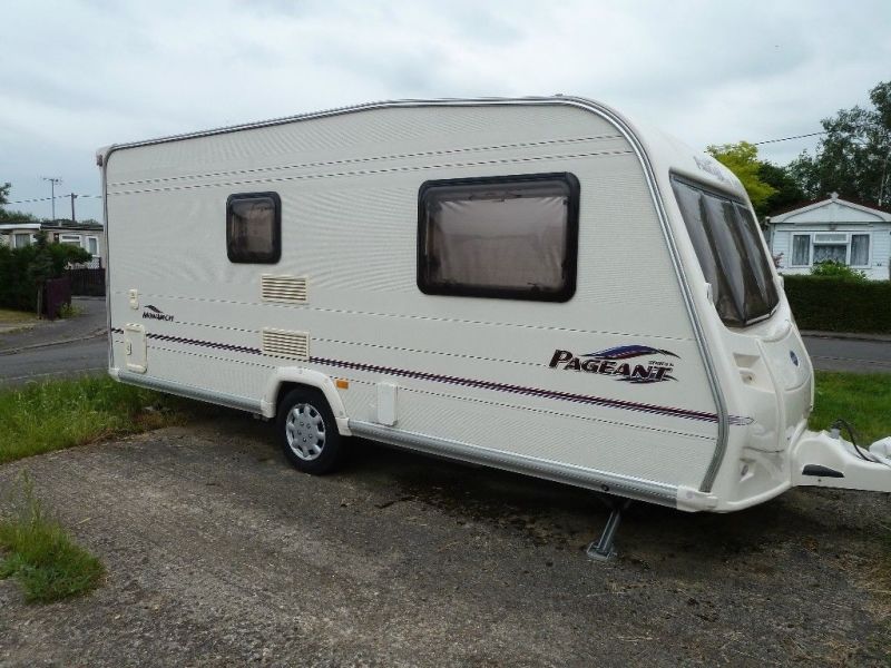 2005 Bailey Pageant Monarch image 1