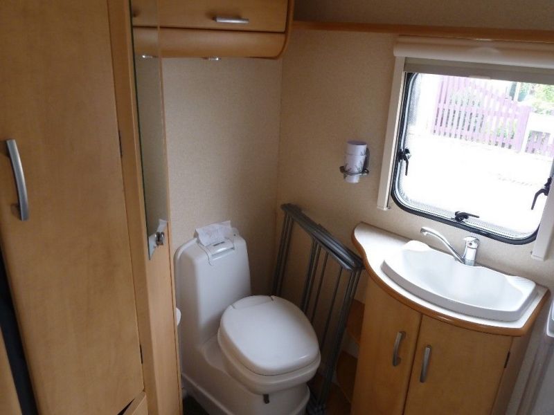 2005 Bailey Pageant Monarch image 7