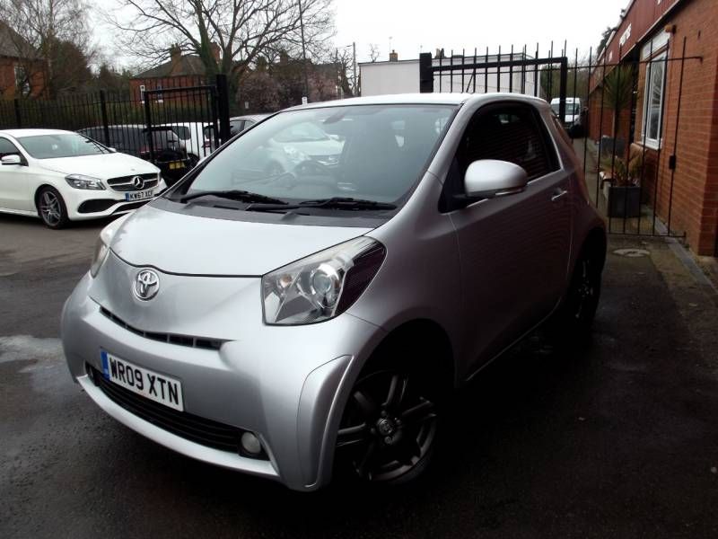 2009 Toyota iQ 1.0 VVT-i 2 3dr image 5